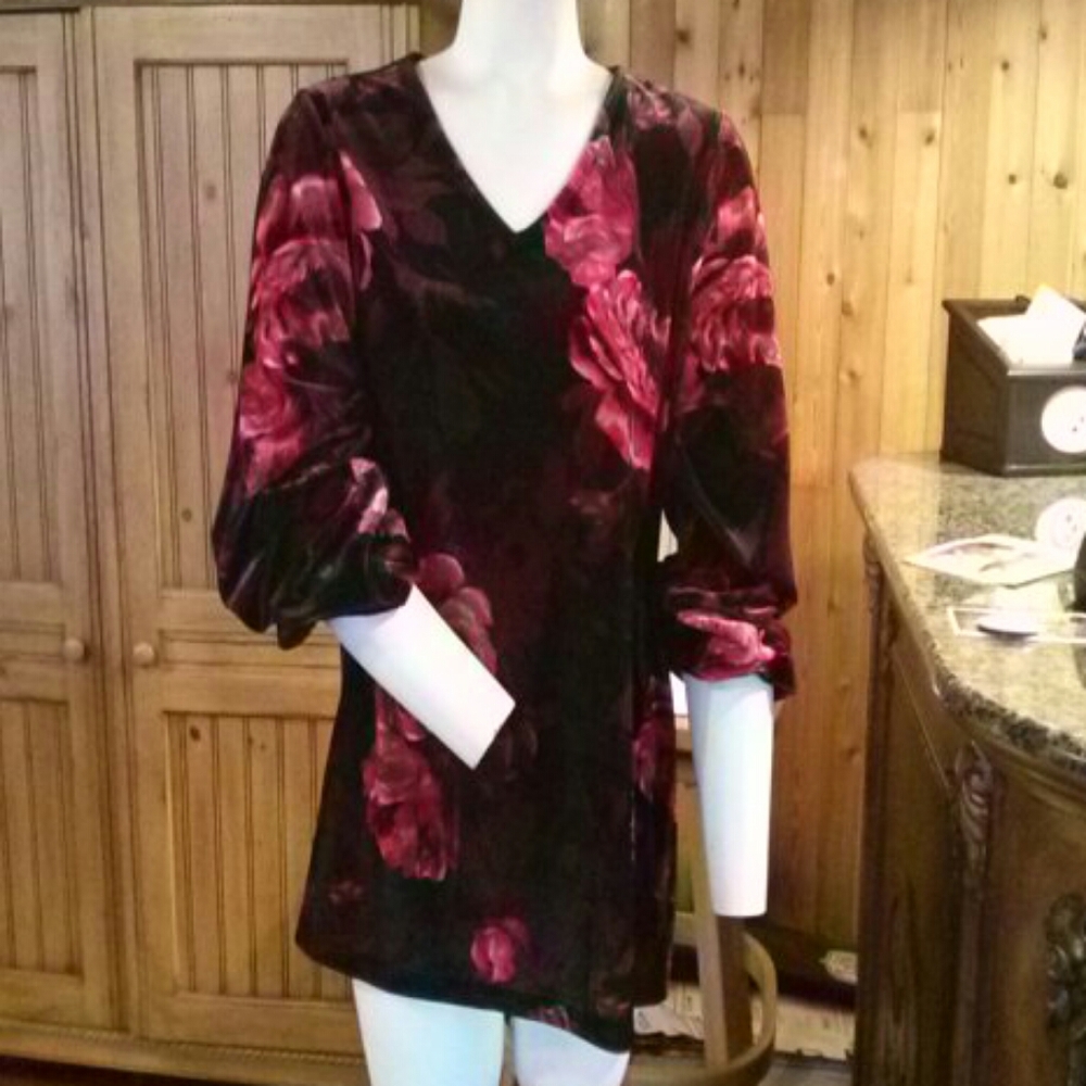 V neck top